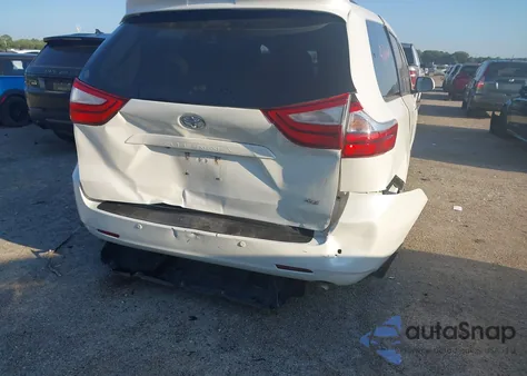 2015 Toyota Sienna Xle Premium 8 Passenger from USA, damaged, VIN 5TDYK3DC1FS675011